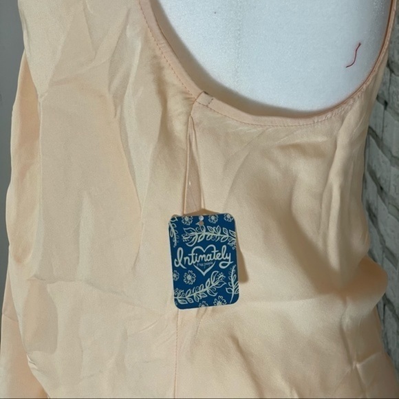 FREE PEOPLE Cream Cinched Camisole Large - Picture 9 of 13